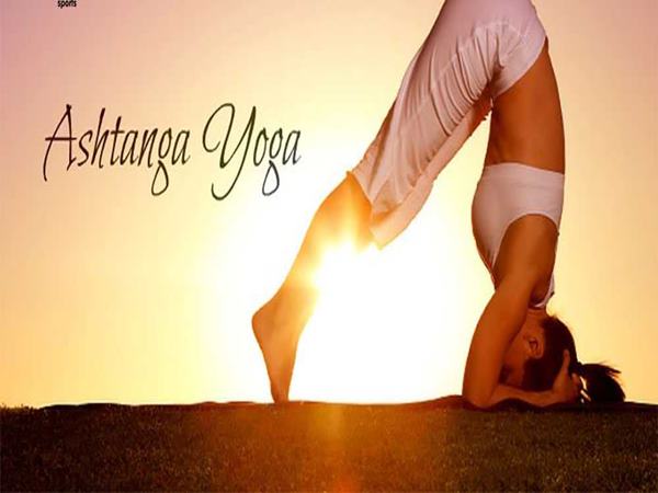 Ashtanga yoga là gì? Lợi ích của Ashtanga yoga như thế nào?