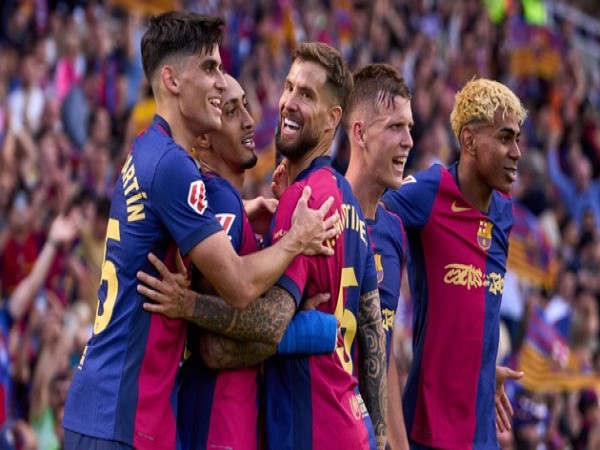 Tin BĐ: Barcelona thu về ‘cơn mưa tiền’ sau chức vô địch La Liga