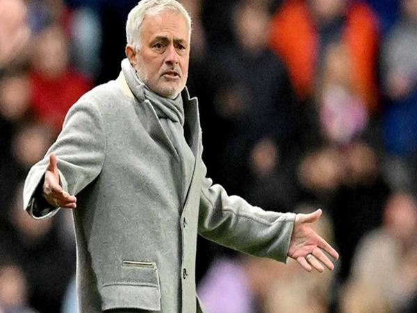 Xu hướng thay đổi huấn luyện viên của Chelsea