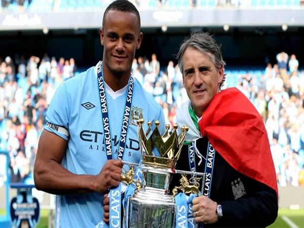 Huấn luyện viên Man City Roberto Mancini – Kiến tạo bước chuyển mình thời hiện đại