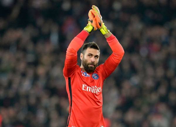 Thủ môn Paris Saint Germain